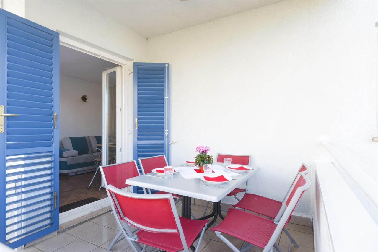 Apartment Branka Srima Luaran gambar